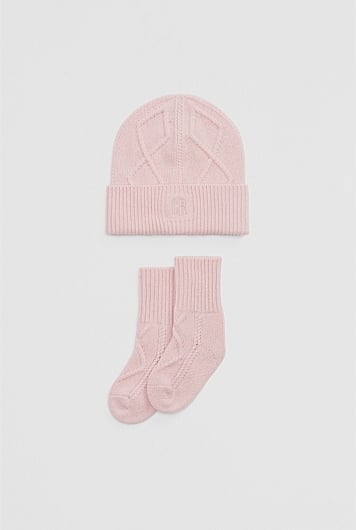 Cable Knit Gift Set