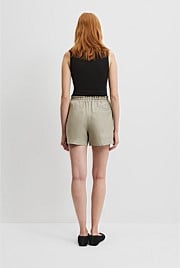 Organically Grown Linen Relaxed Short