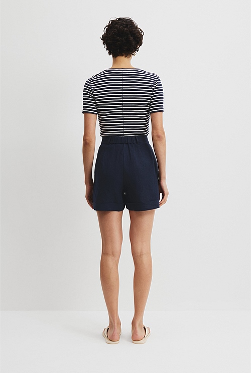 Organically Grown Linen Tuck Front Short