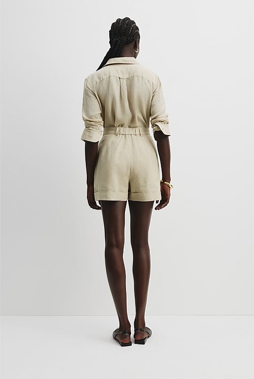 Organically Grown Linen Tuck Front Short