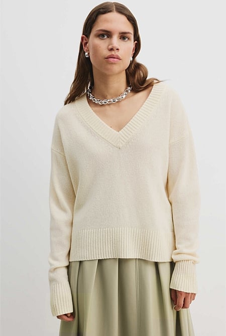 Verified Australian Merino Wool V-Neck Knit