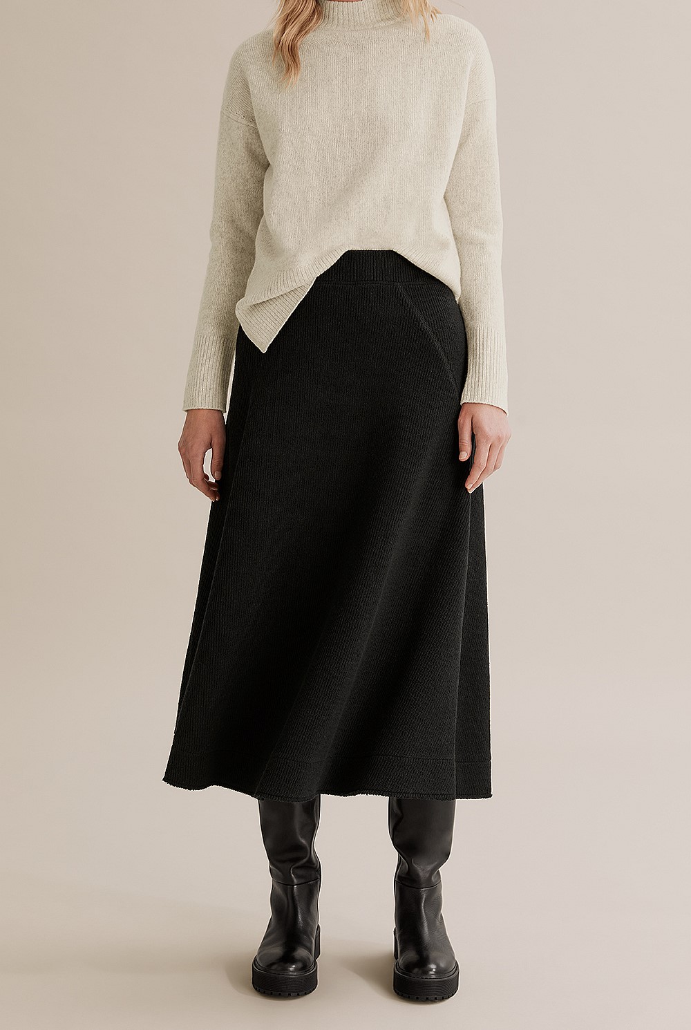 Textured Pull On Skirt