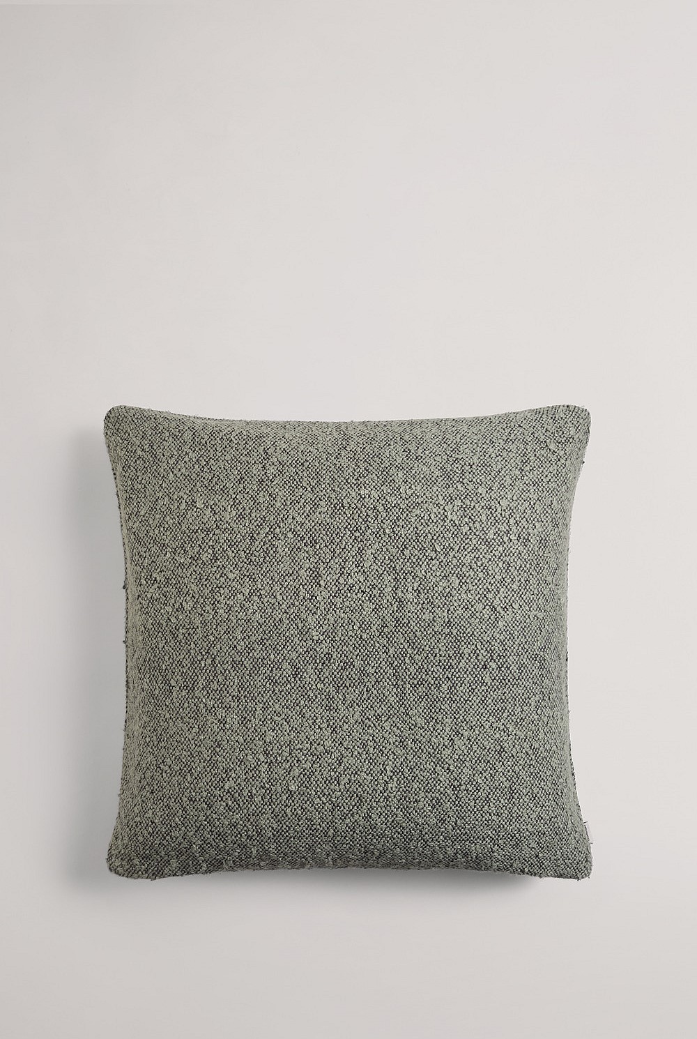 Floe 60x60 Boucle Cushion