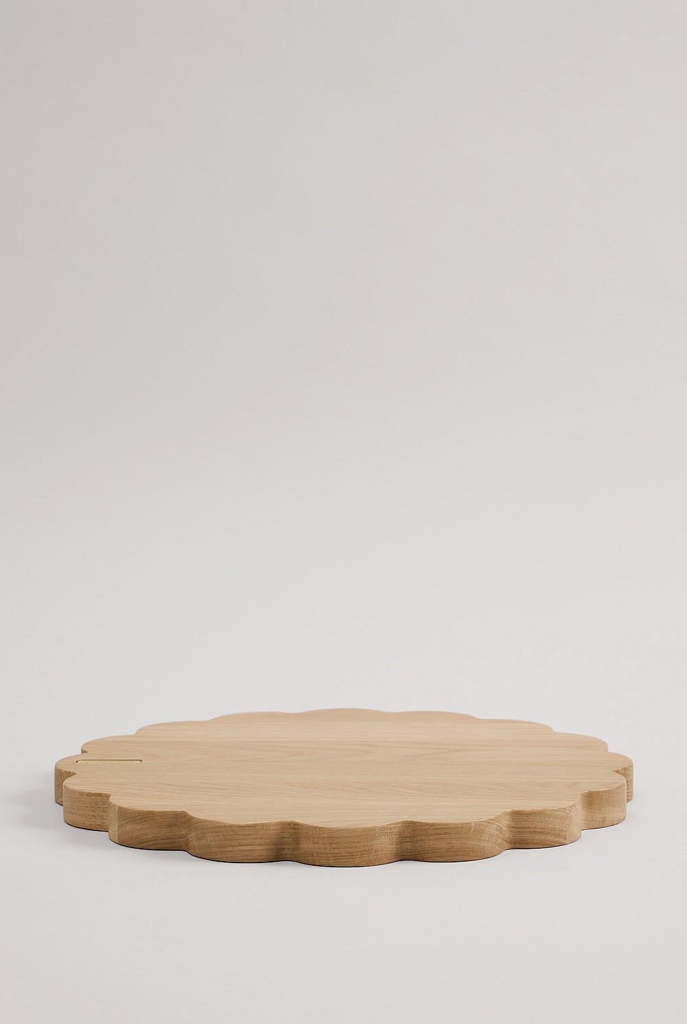 Theo Scalloped Board