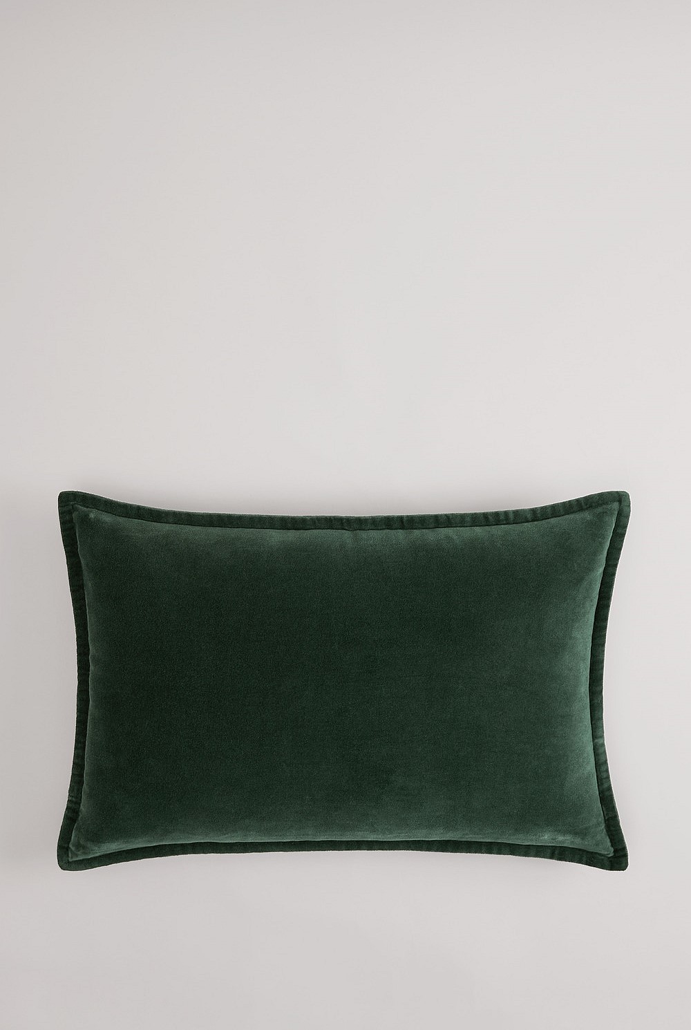 Pia Cotton Velvet 40x60 Cushion