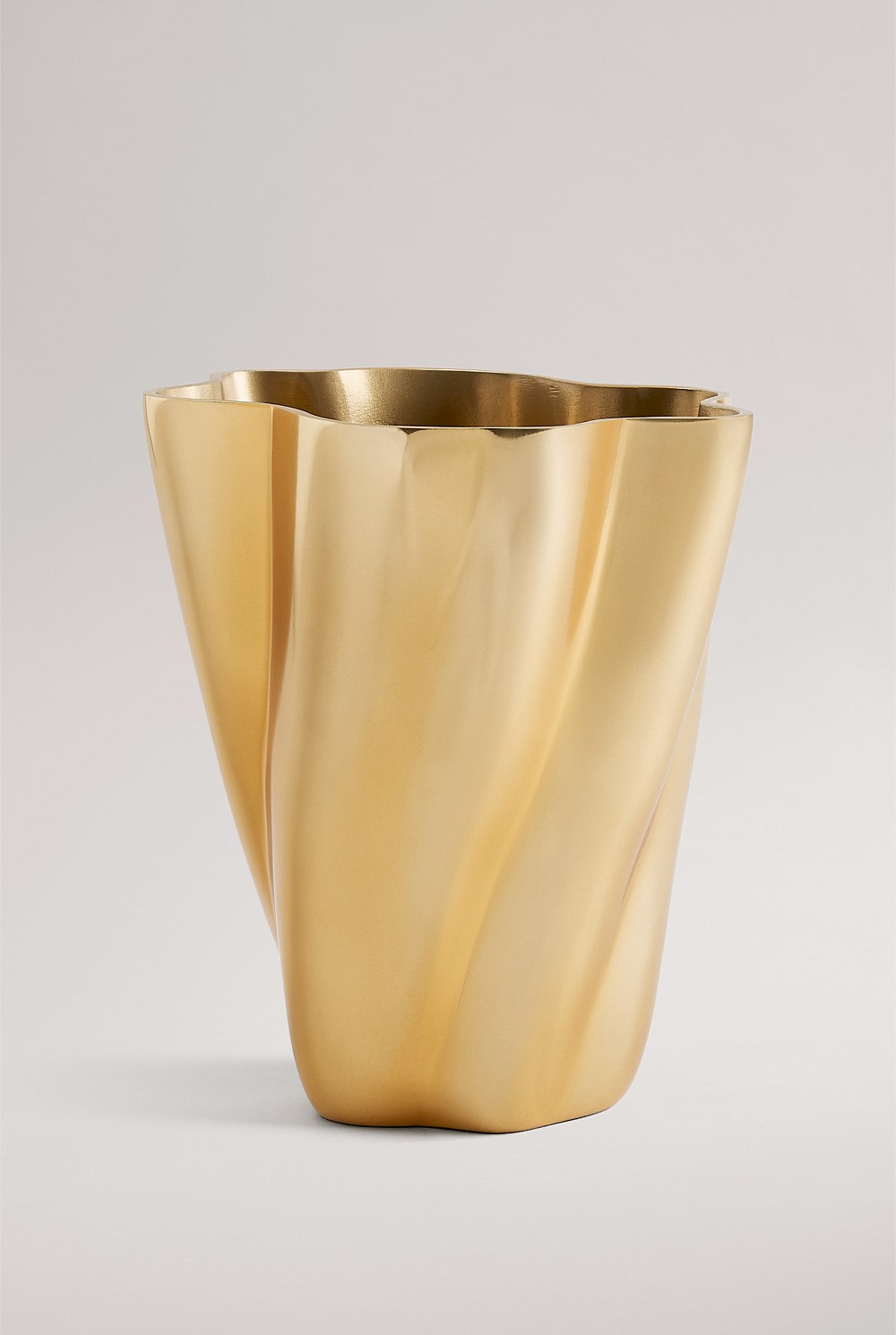 Blanchette Medium Vase