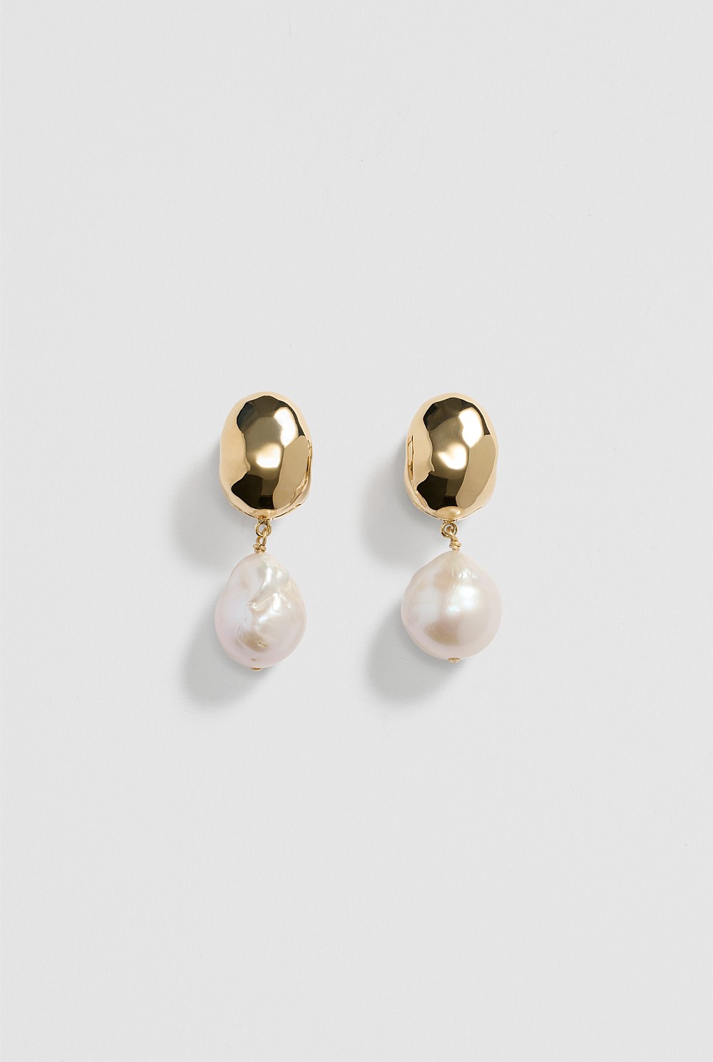 Molten Pearl Drop Earring