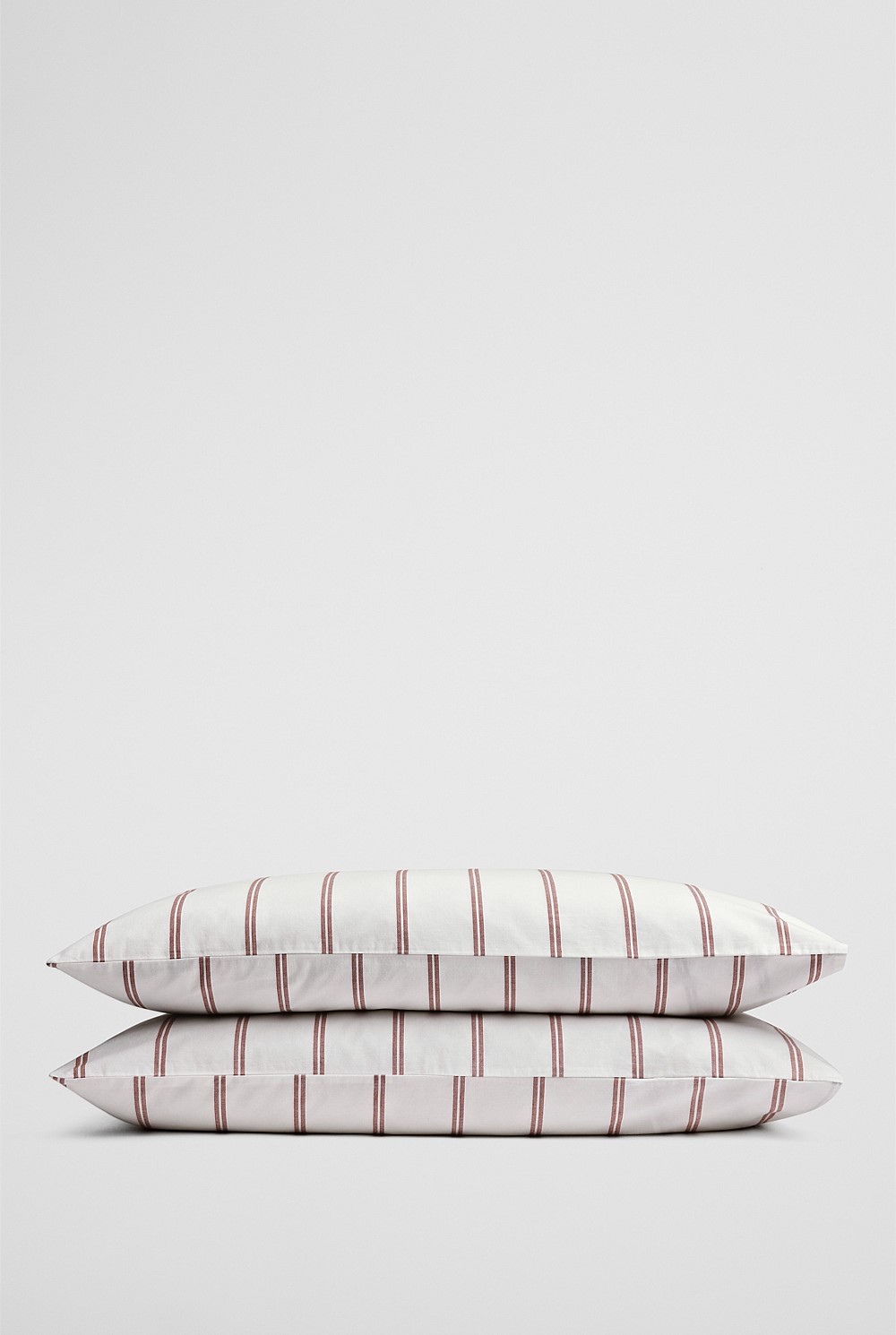Goldie Standard Pillowcase Pair