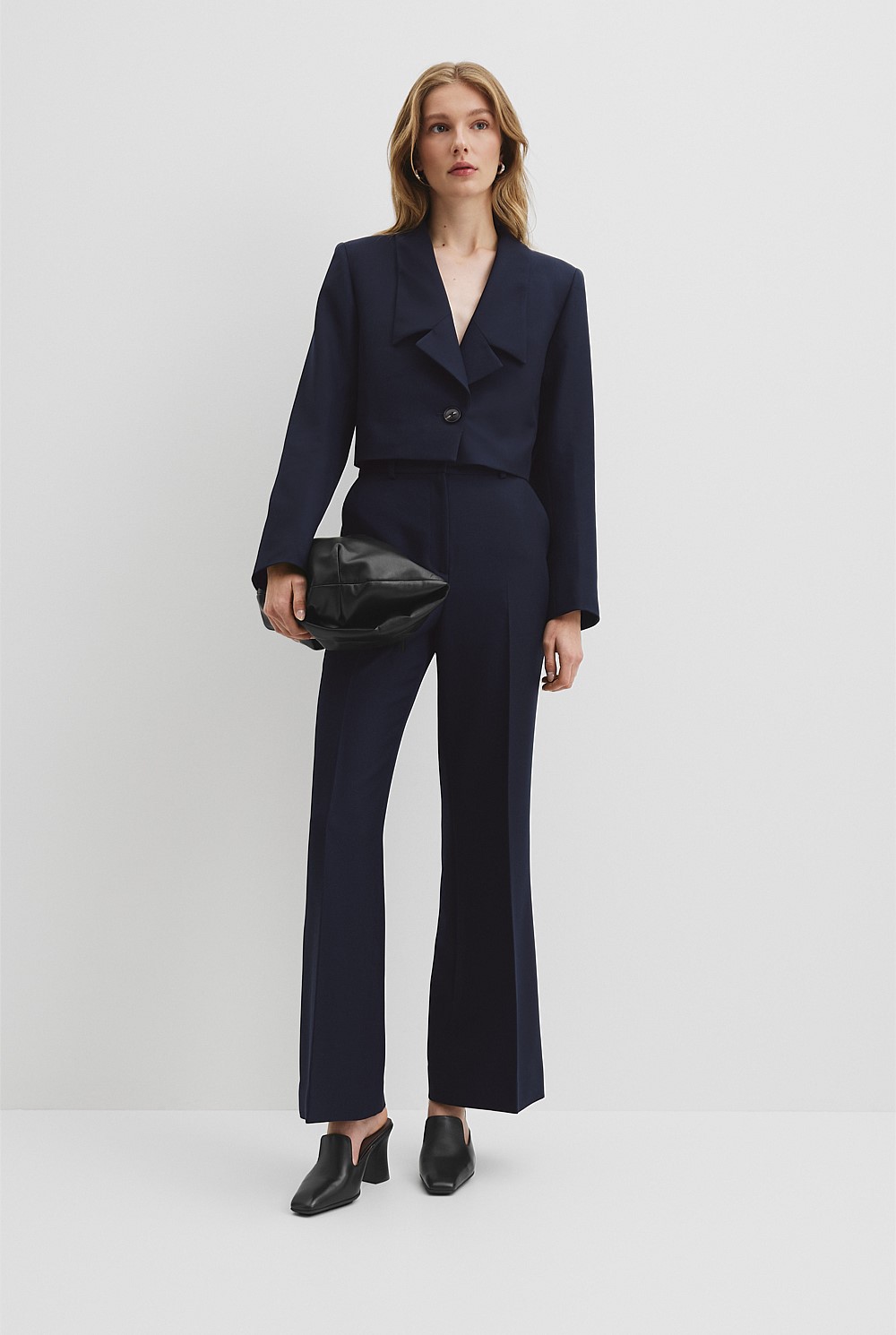 Cropped Lapel Blazer