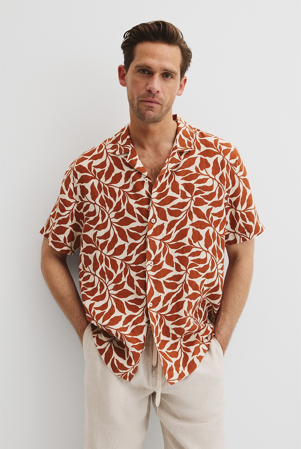 Linen Leaf Print Short Sleeve Shirt