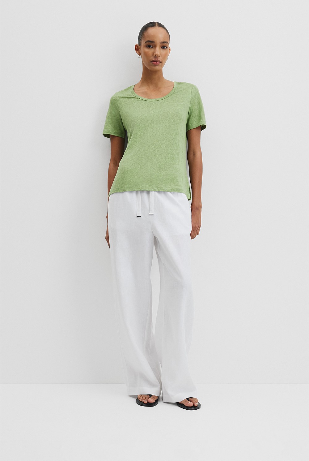 Linen Scoop Neck T-Shirt