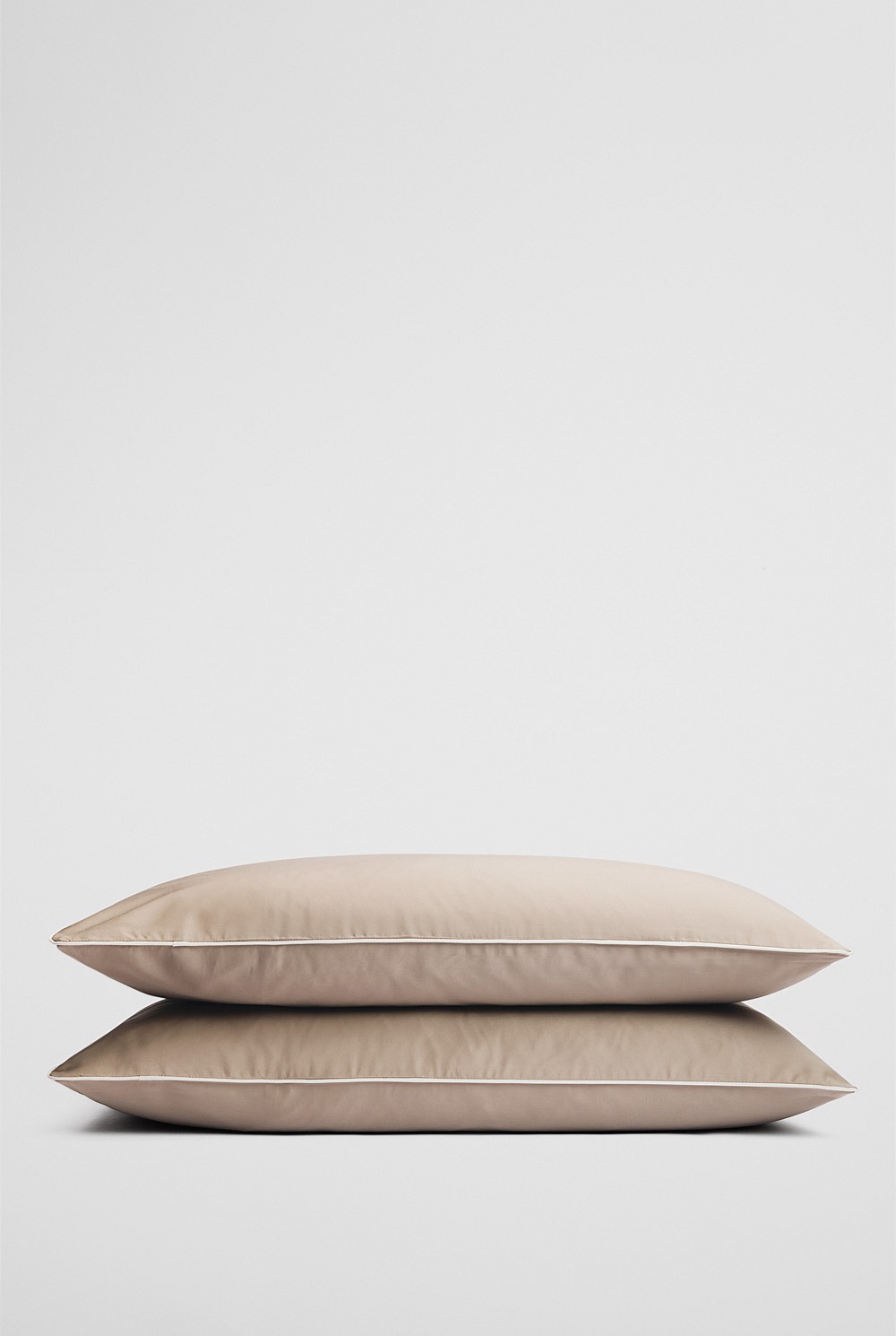 Dita Organically Grown Cotton Standard Pillowcase Pair