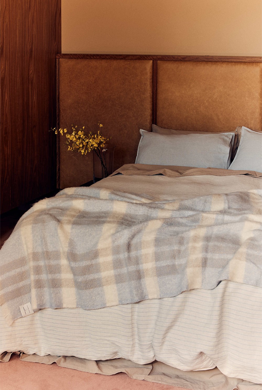 CR X Waverley Mills Nietta Throw