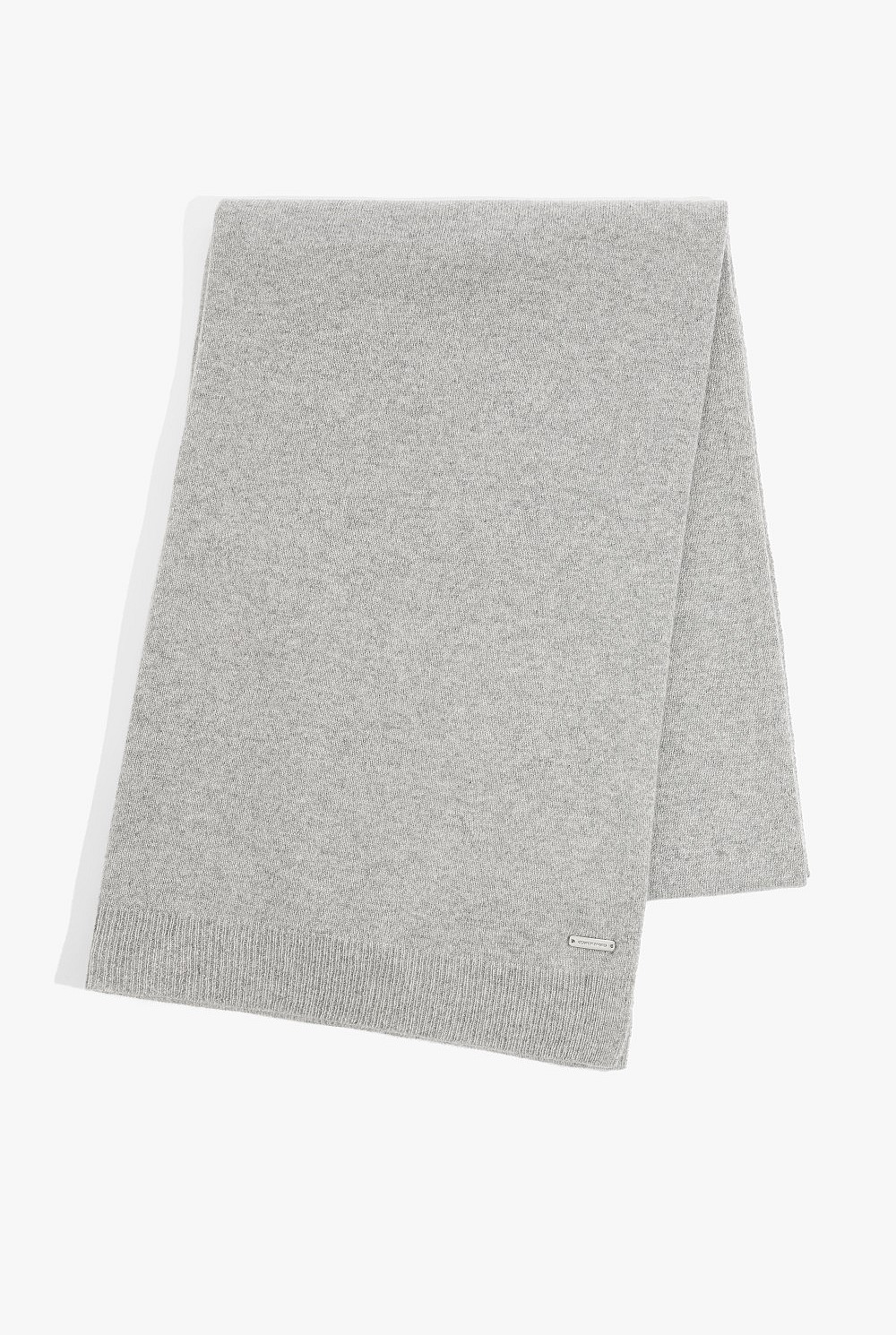 GCS-certified Cashmere Scarf