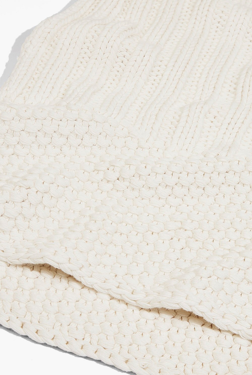 Ames Knit Throw