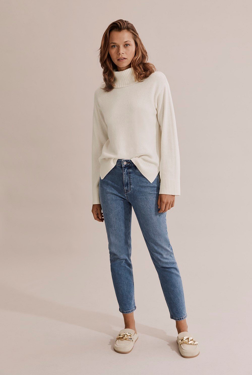 Wool High Neck Knit