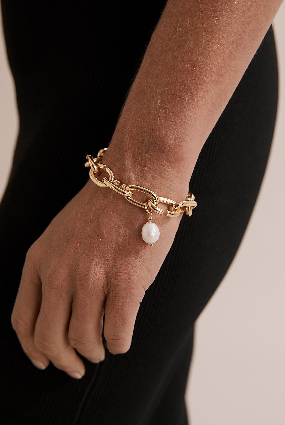 Nova Pearl Bracelet