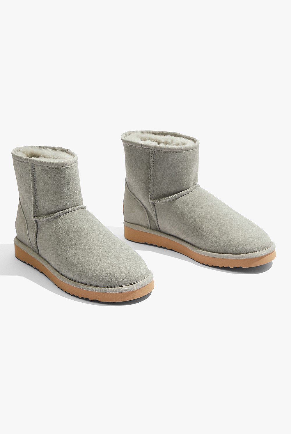 CR Low Sheepskin Boot