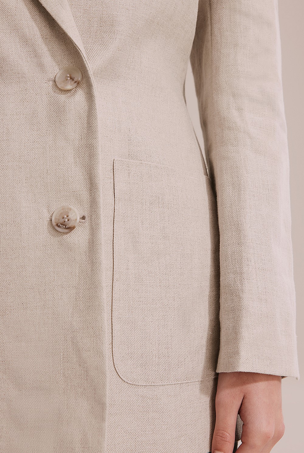 Linen Relaxed Blazer