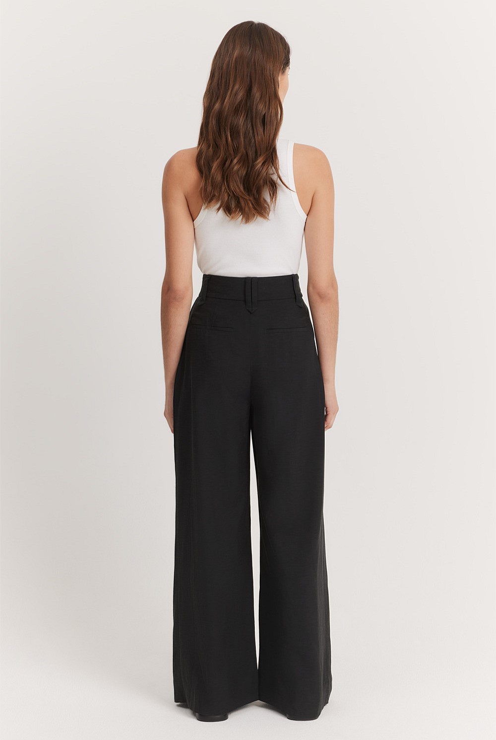 Pleat Detail Pant