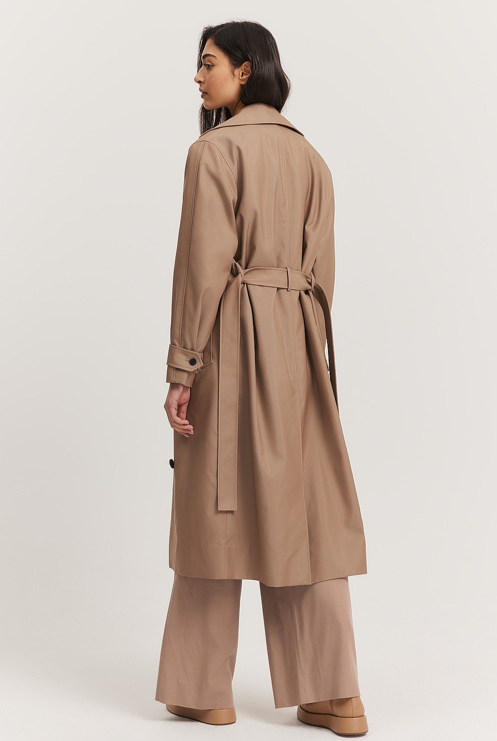 Relaxed Button Trench