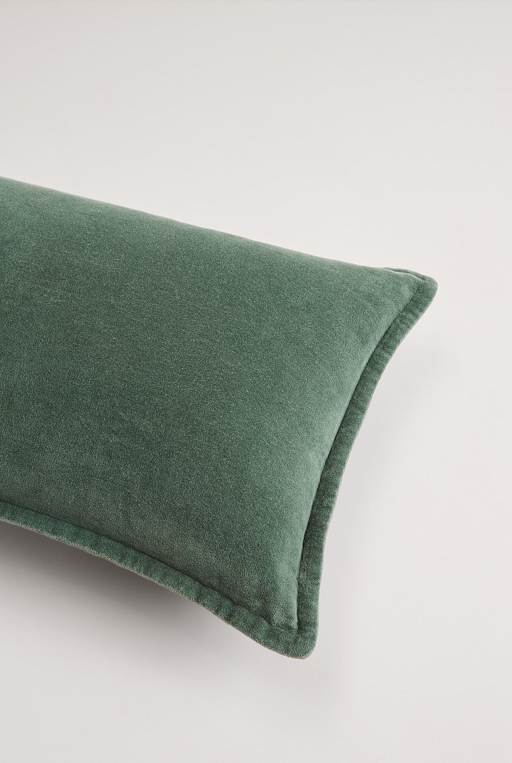 Pia Cotton Velvet 35x60 Cushion