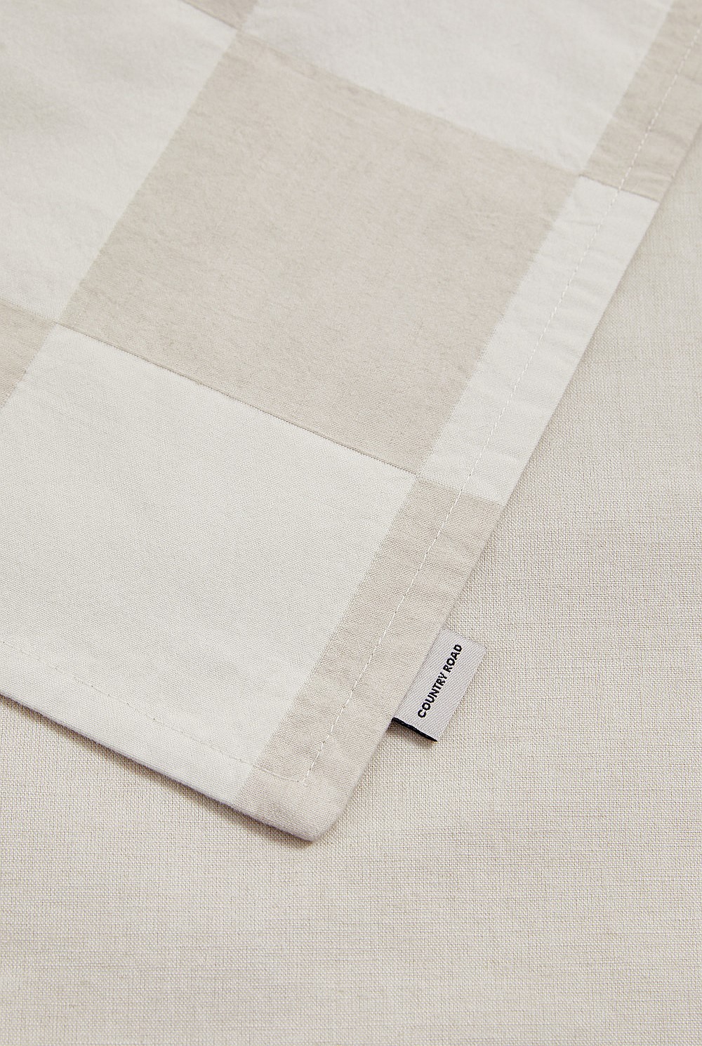 Alia Queen Quilt Cover