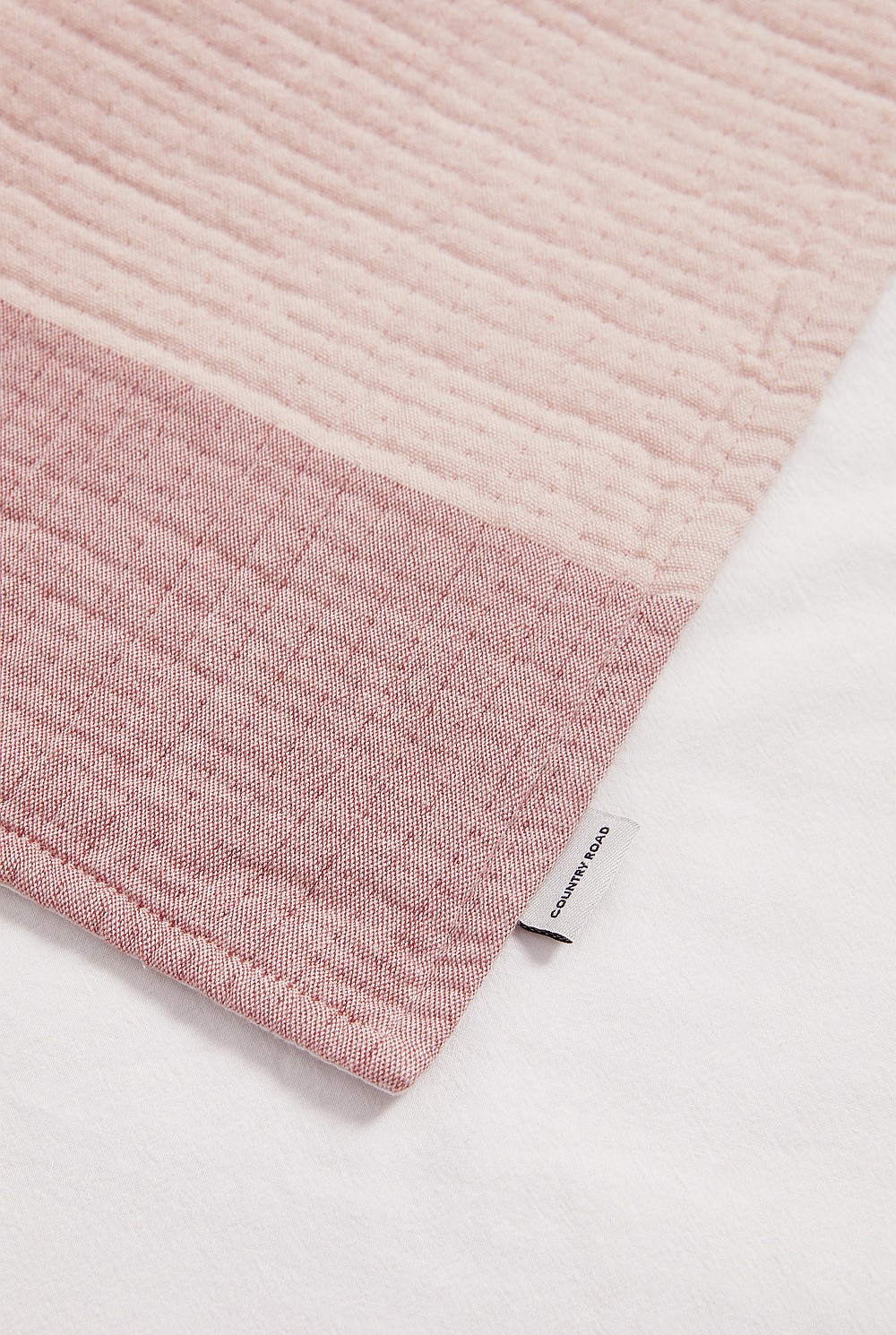 Lucia Queen Quilt Cover