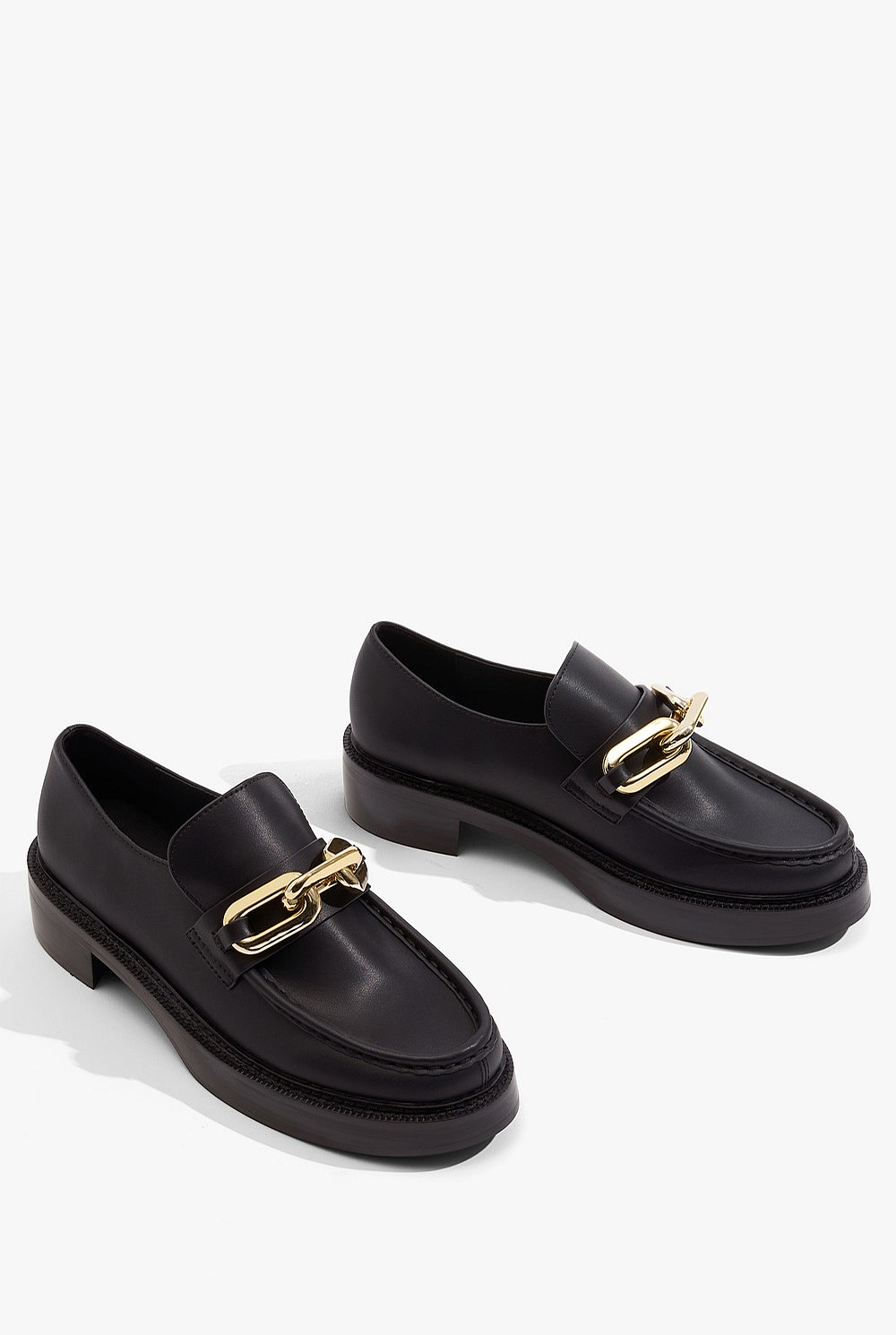 Noa Loafer