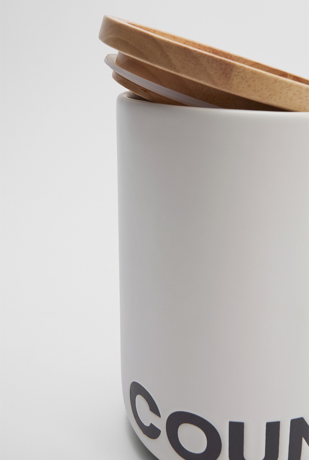 Demm Medium Canister