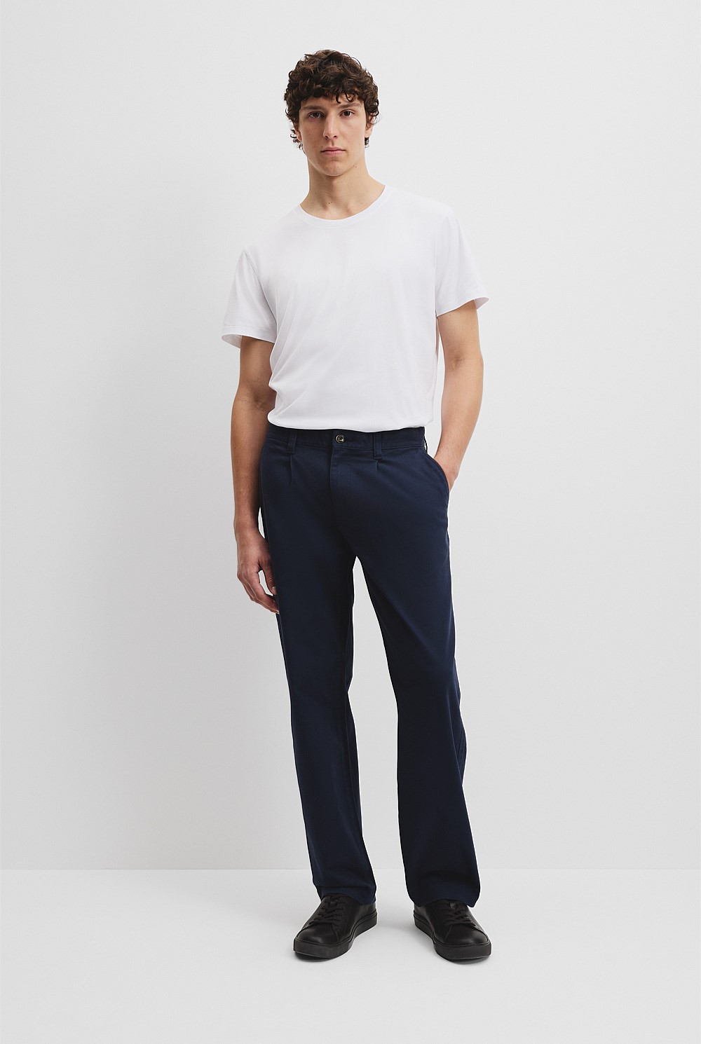 Relaxed Fit Twill Pant