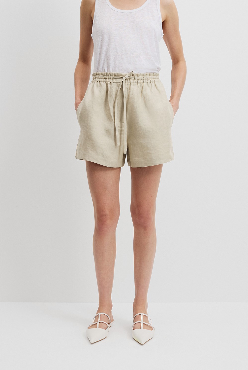 Organically Grown Linen Relaxed Short