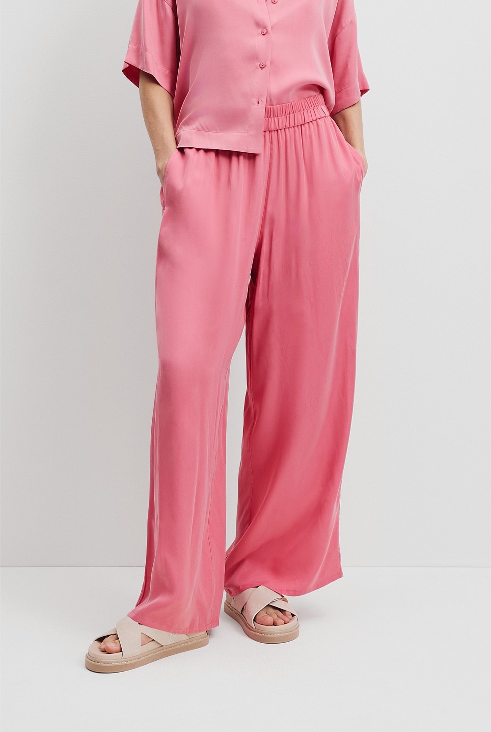 Pull-On Cupro Pant