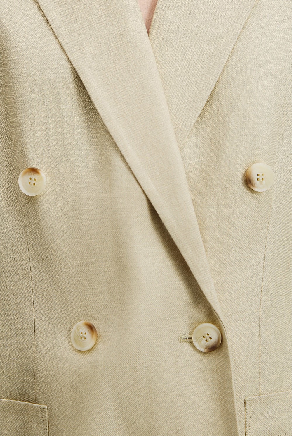 Organically Grown Linen Relaxed Blazer