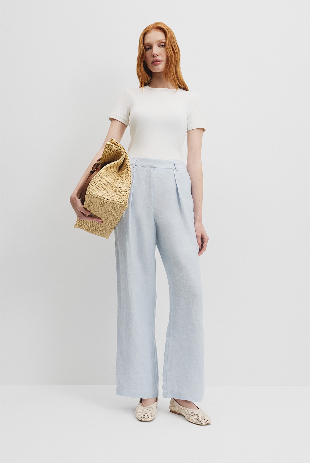 Organically Grown Linen Tuck Front Pant