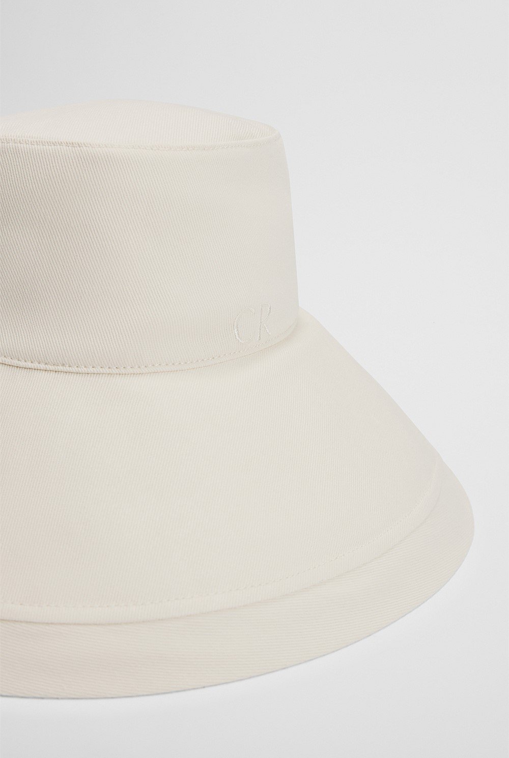 Wide Brim Bucket Hat