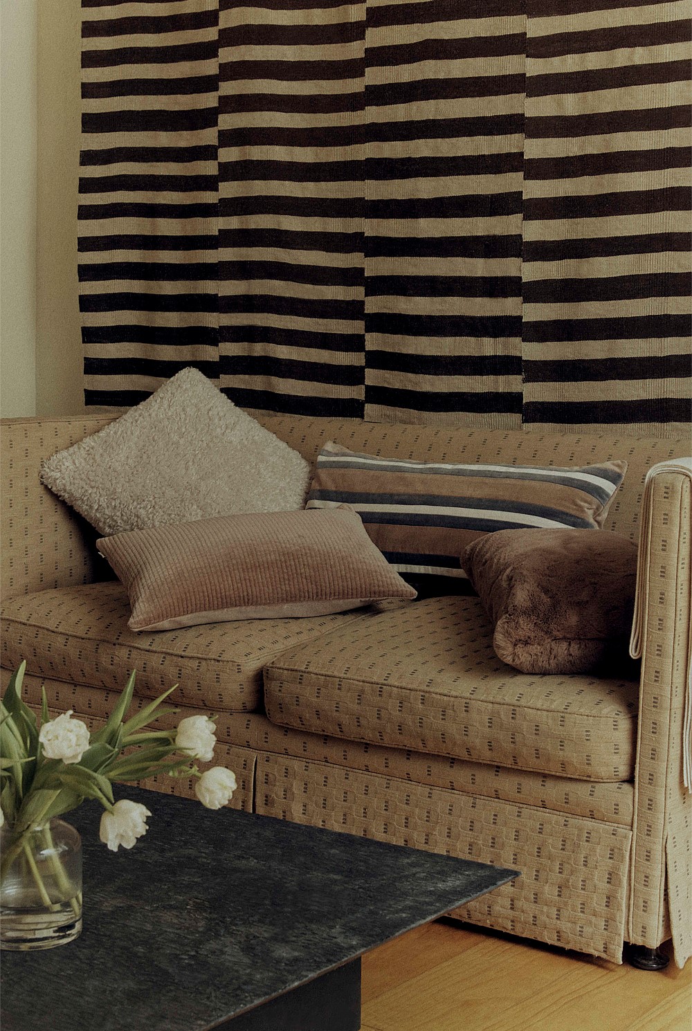 Hailey 55x55 Cushion