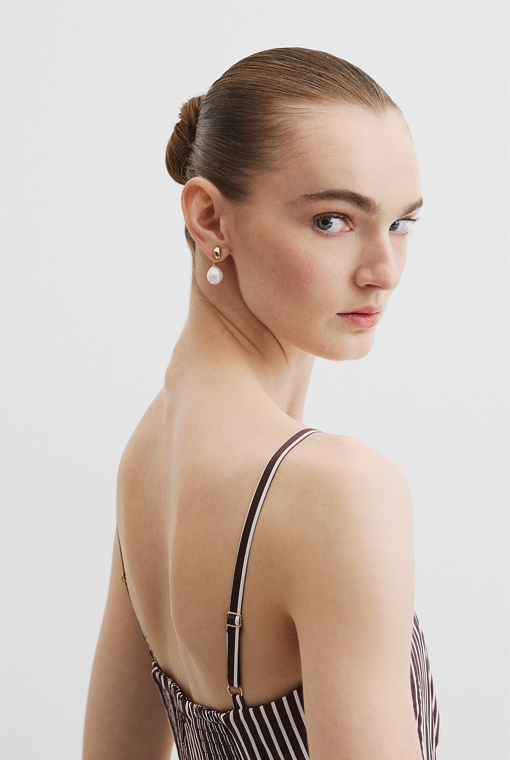 Freshwater Pearl Drop Earring