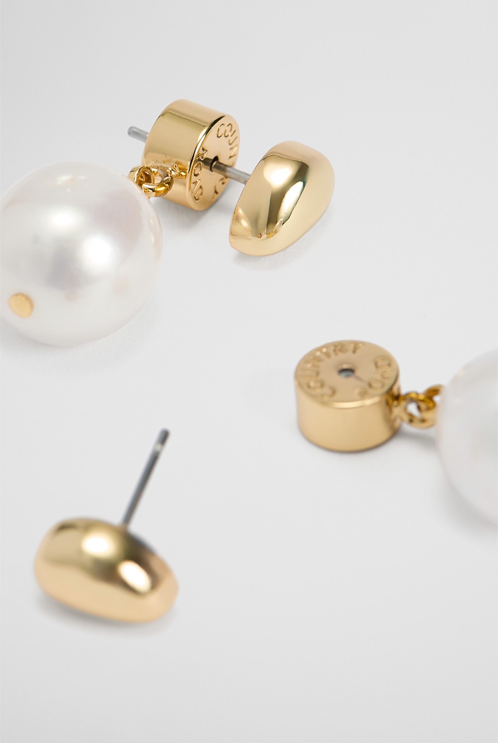 Freshwater Pearl Drop Earring