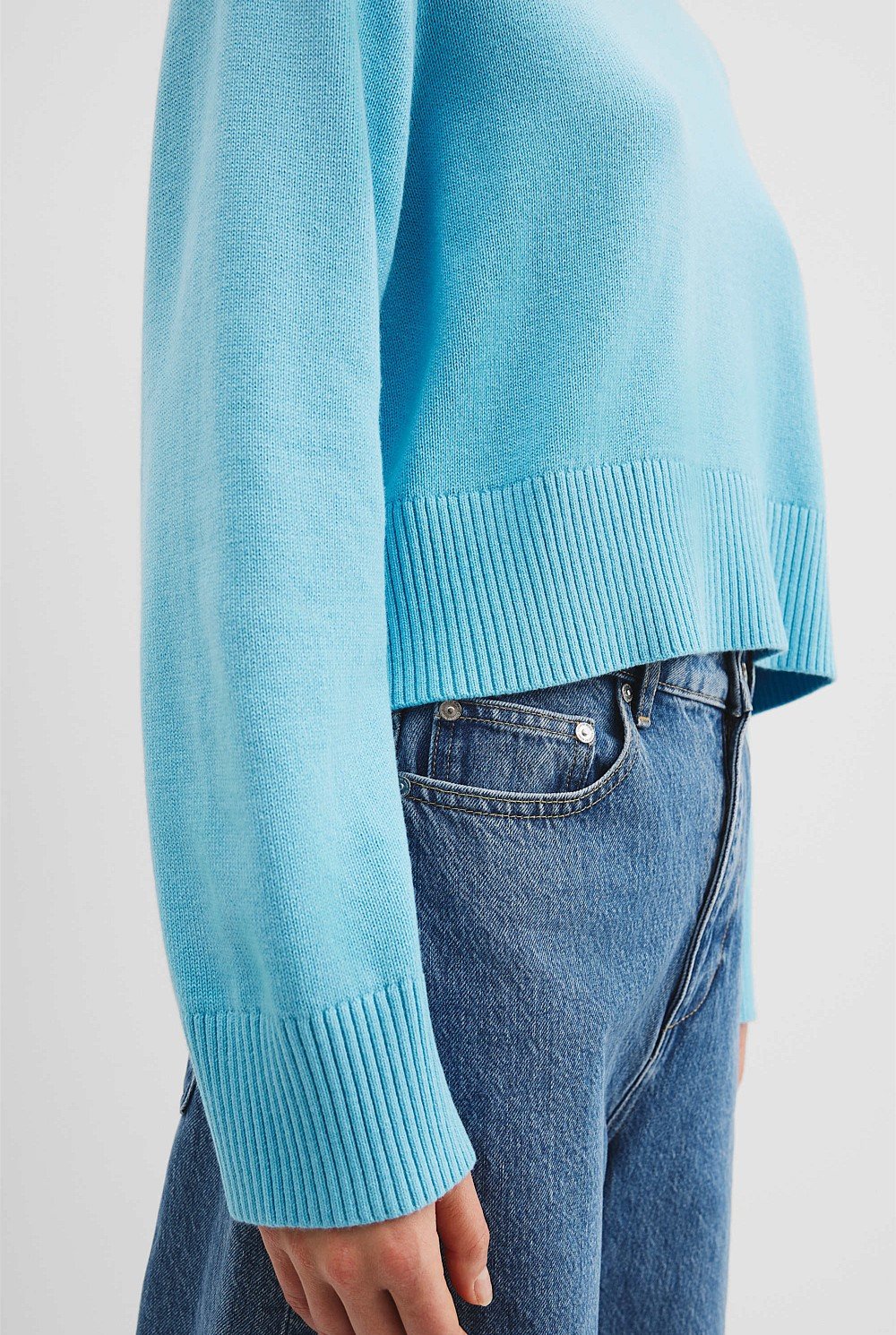 Organically Grown Cotton Blend Crop Crew Neck Knit