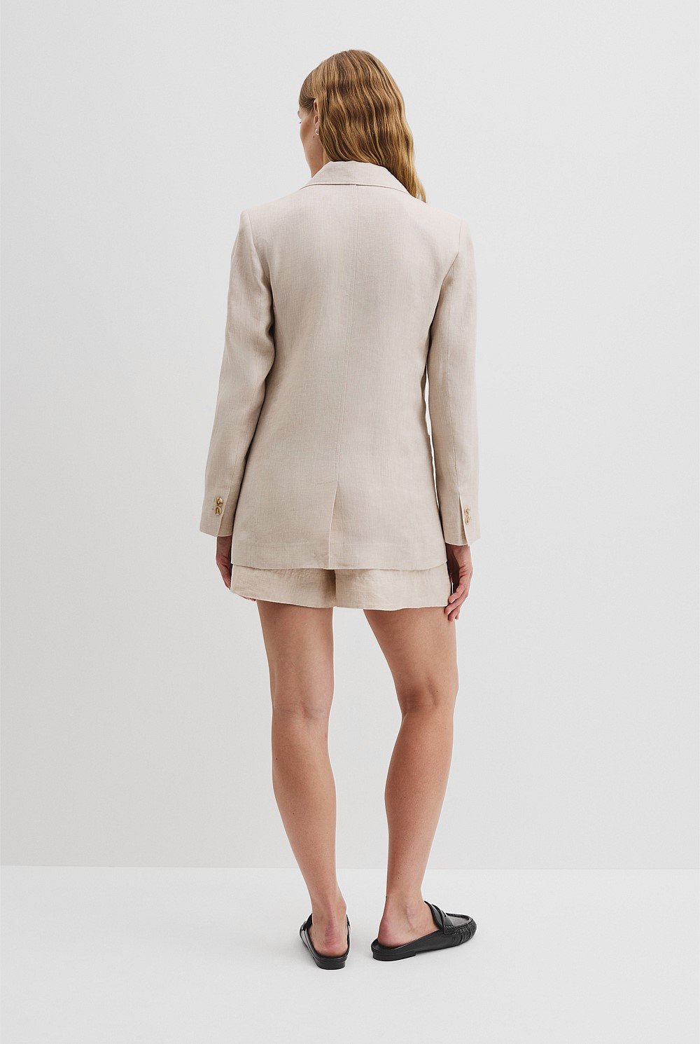 Organically Grown Relaxed Fit Linen Blazer