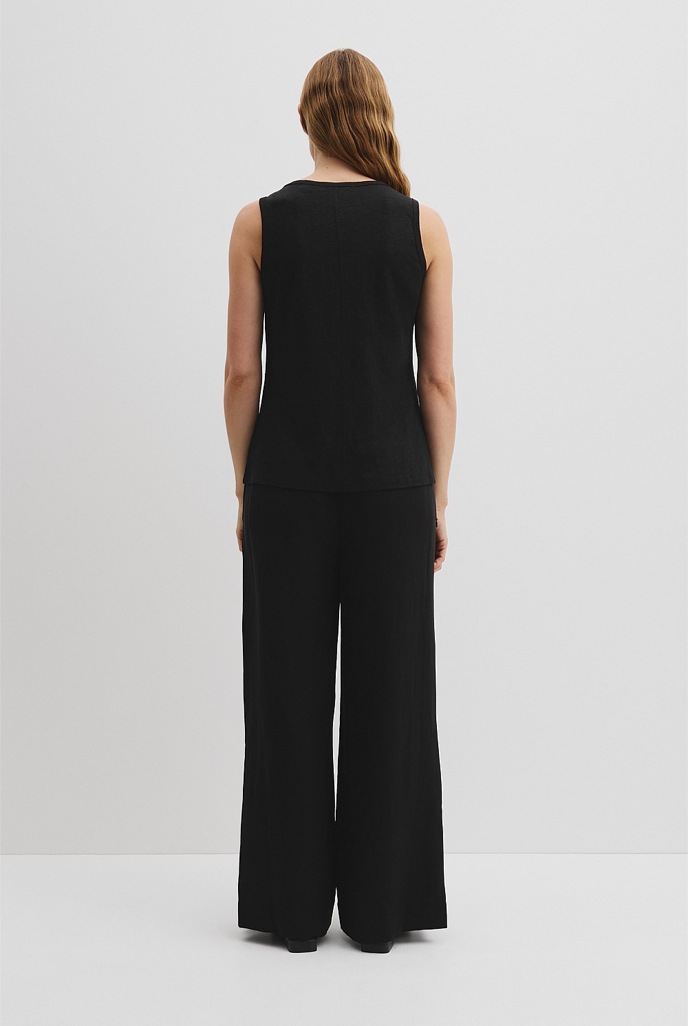 Linen Scoop Neck Tank