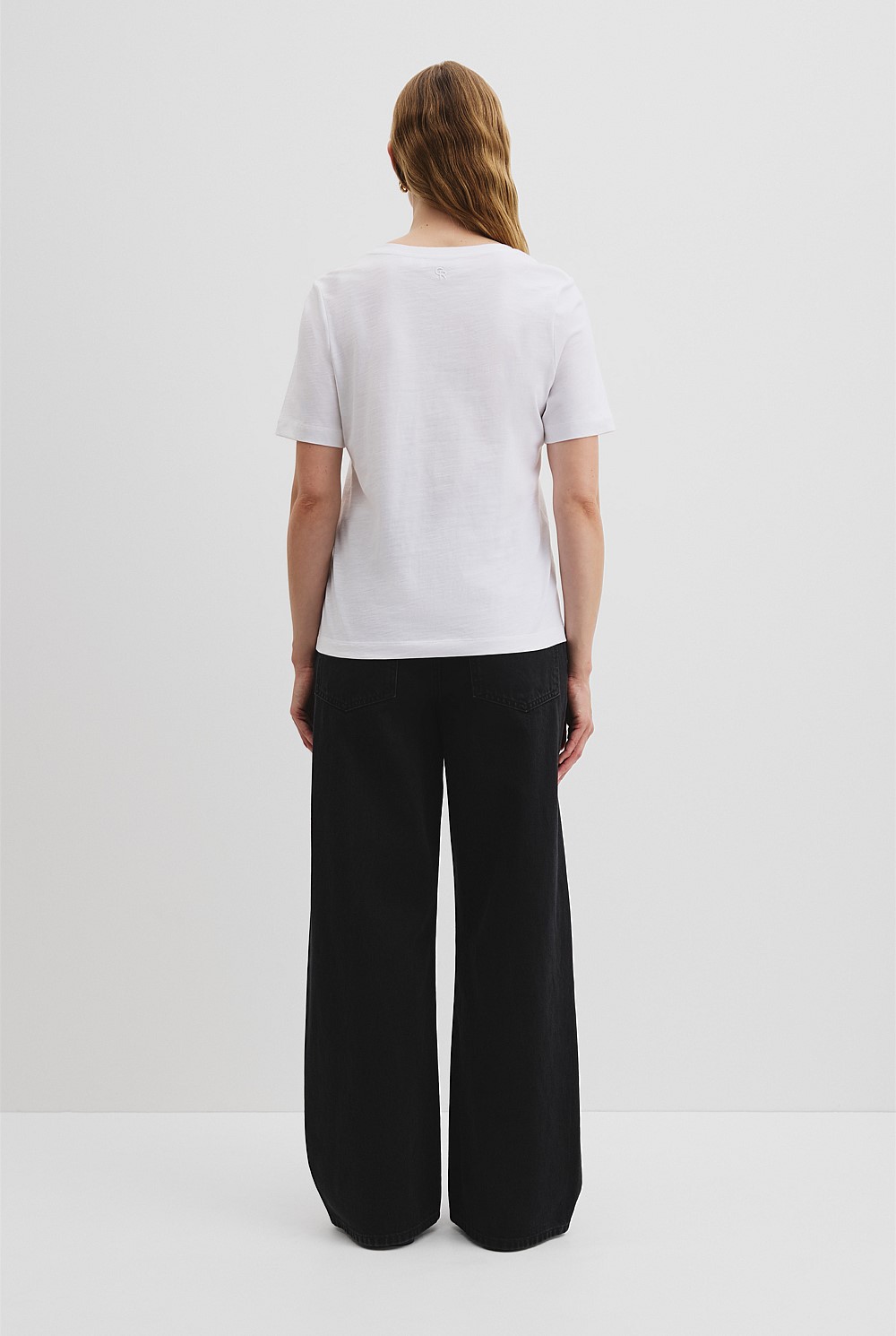 Australian Good Earth Cotton Short Sleeve V-Neck T-Shirt