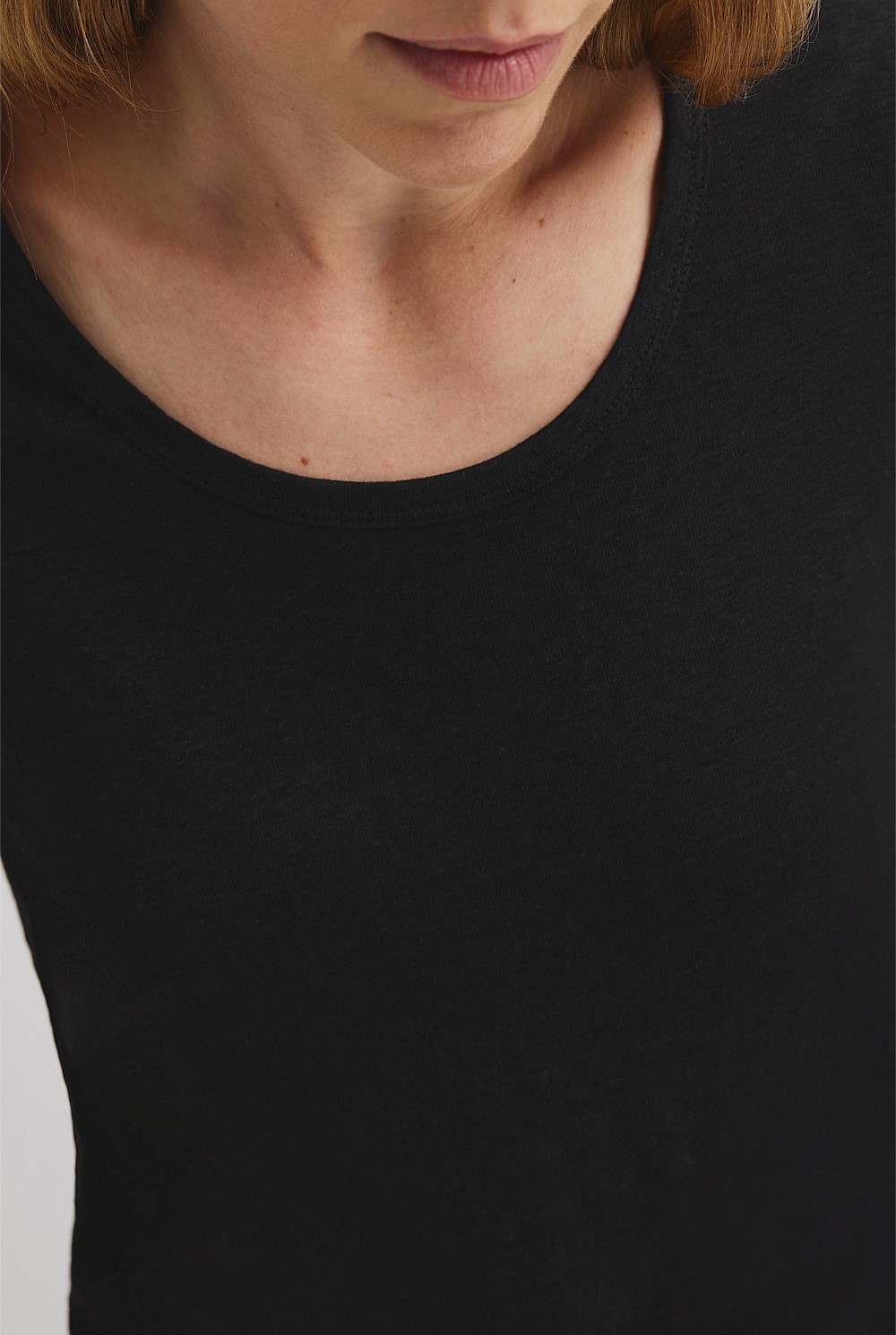 Linen Scoop Neck T-Shirt