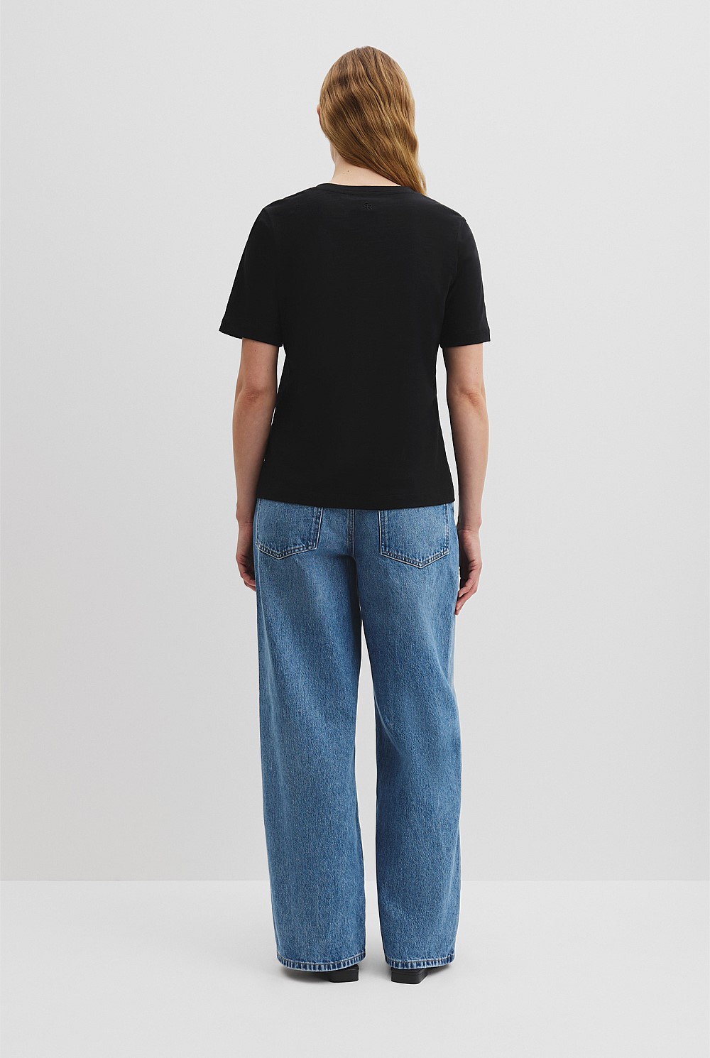 Australian Good Earth Cotton Short Sleeve V-Neck T-Shirt