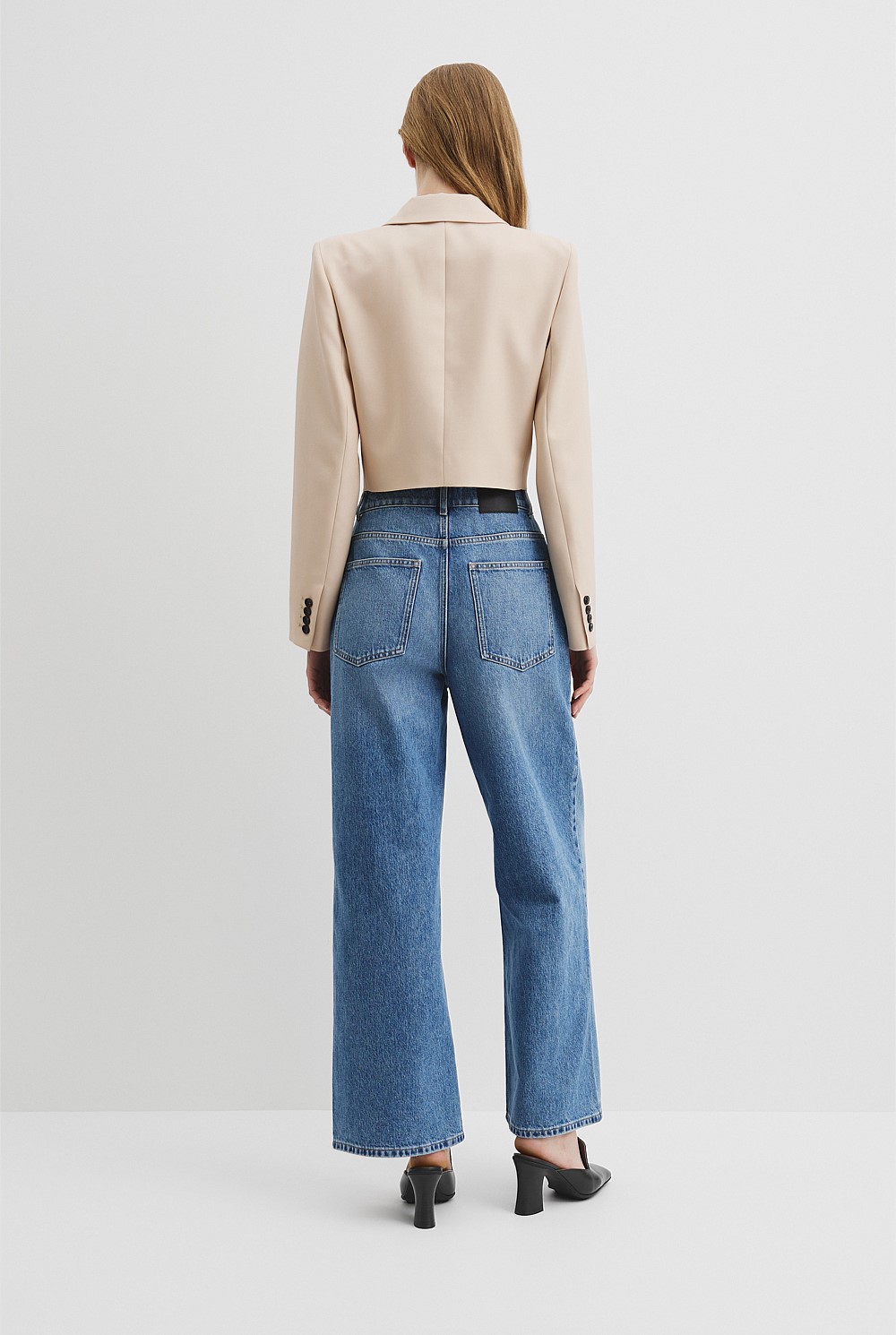 Cropped Lapel Blazer