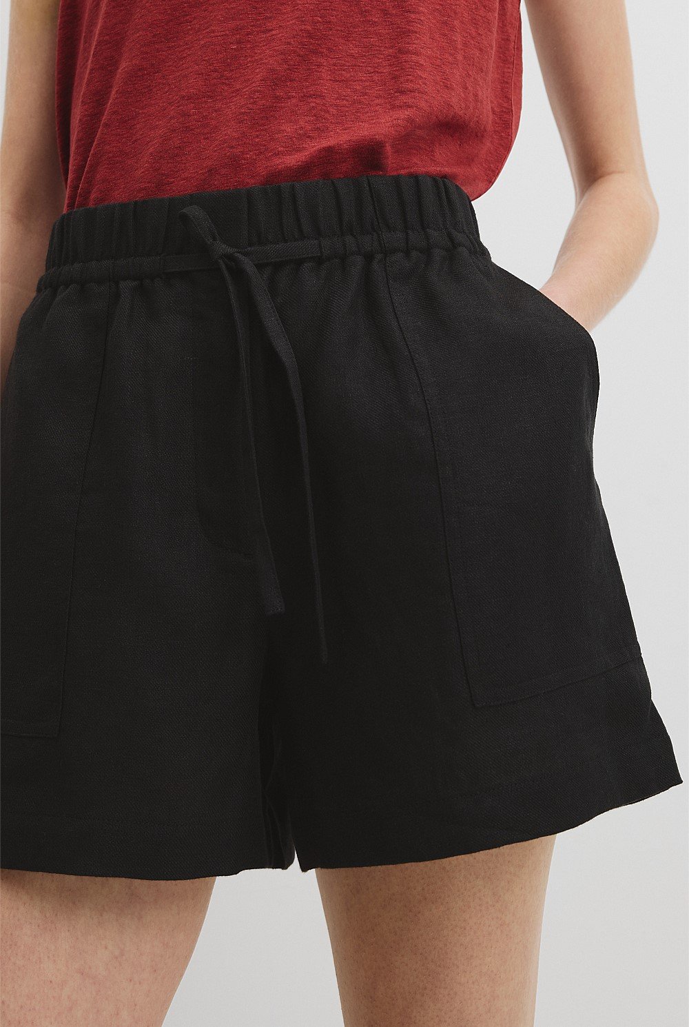 Organically Grown Linen Tie Detail Short