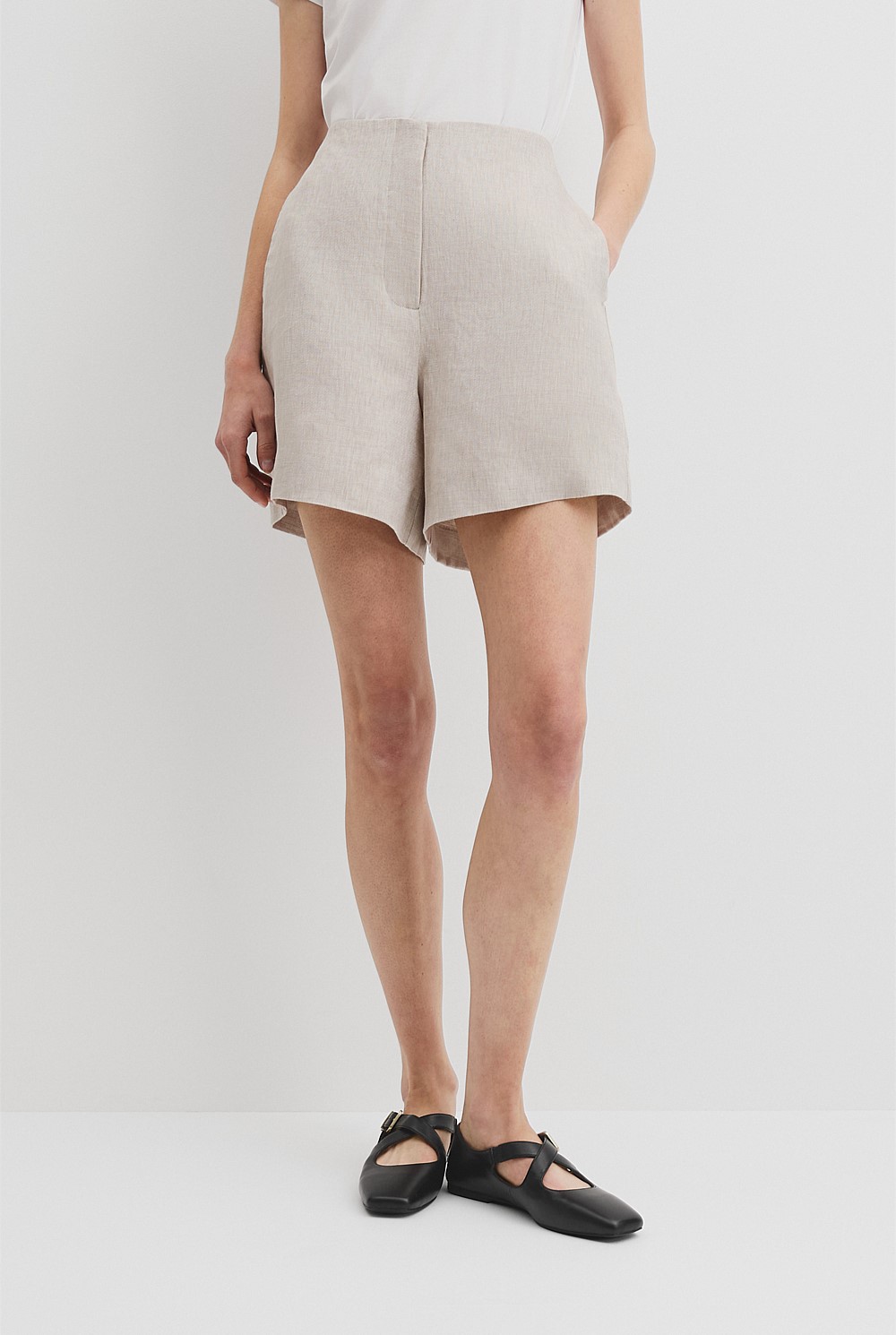 Organically Grown Linen Suit Short
