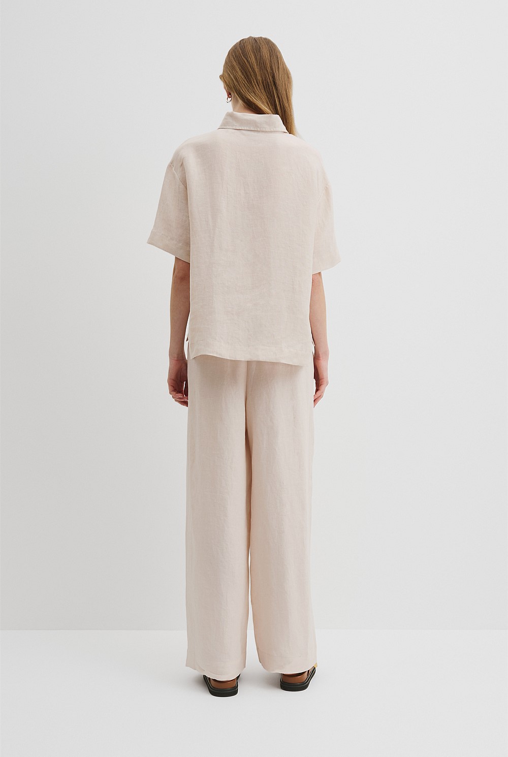 Organically Grown Linen Short Sleeve Shirt