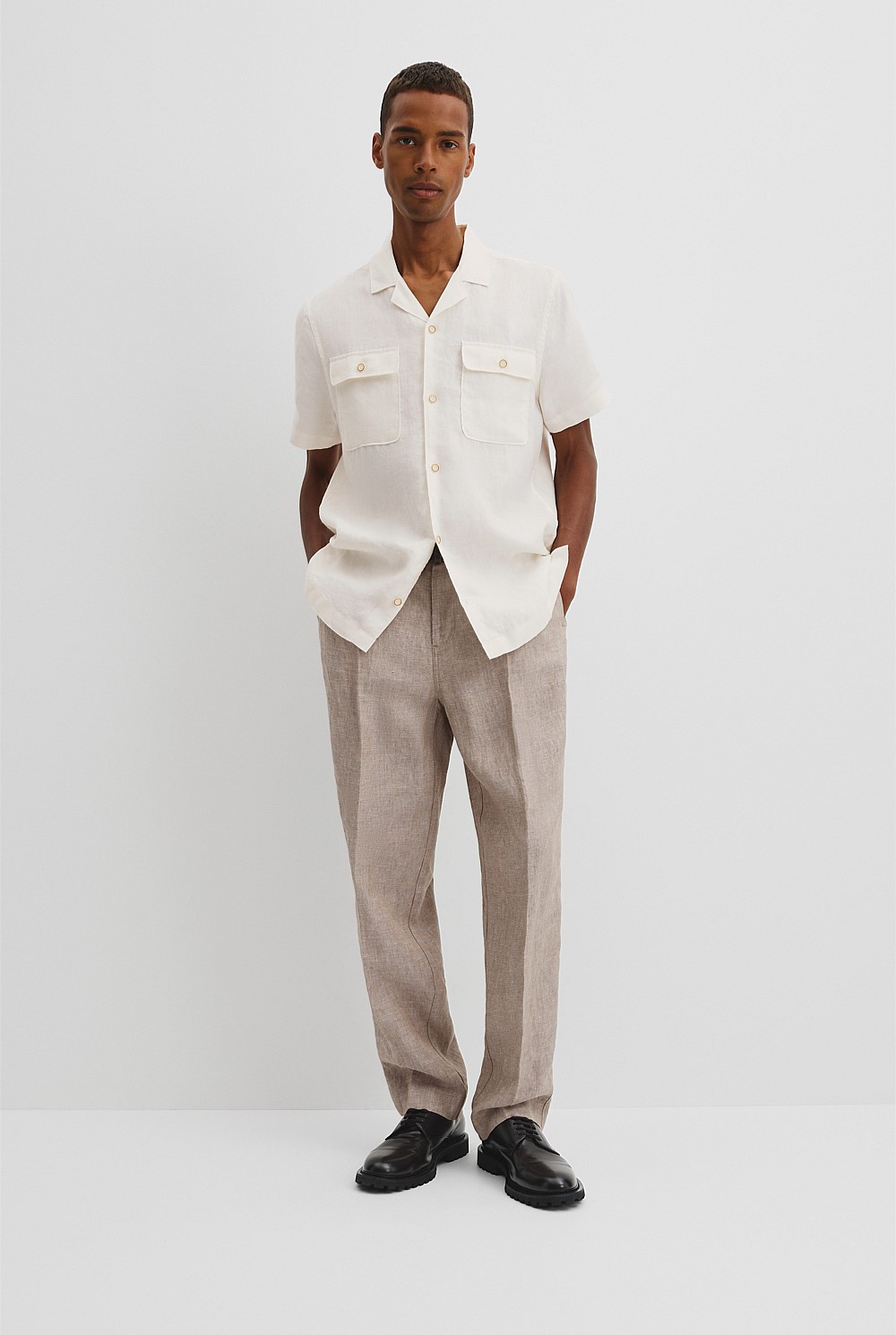 Double Pocket Textured Linen Short Sleeve Shirt